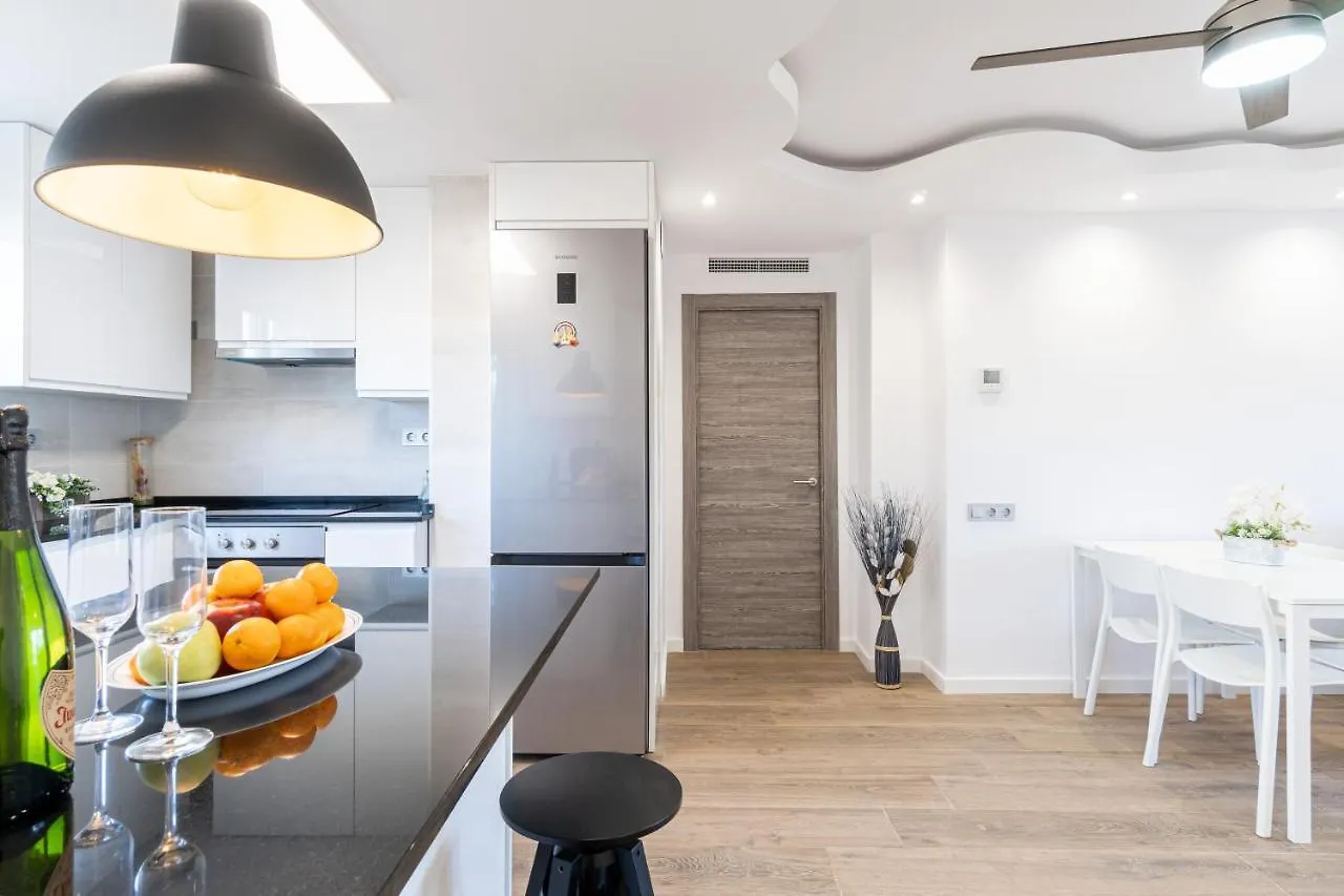 Turistmar - Amplio Apartamento Con Gran Terraza Con Vistas A Solo 50M De La Playa, Salou Apartment