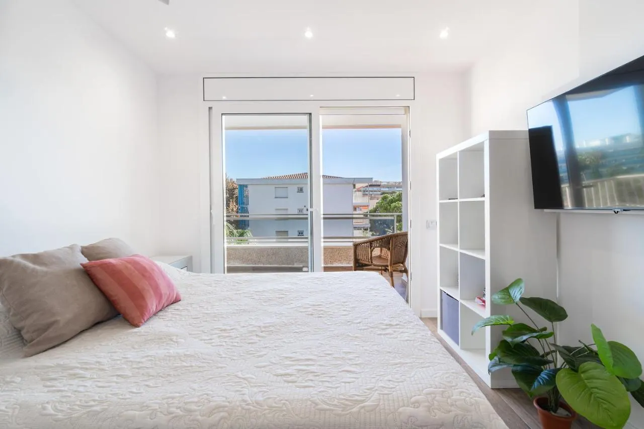 Turistmar - Amplio Apartamento Con Gran Terraza Con Vistas A Solo 50M De La Playa, Salou Apartment